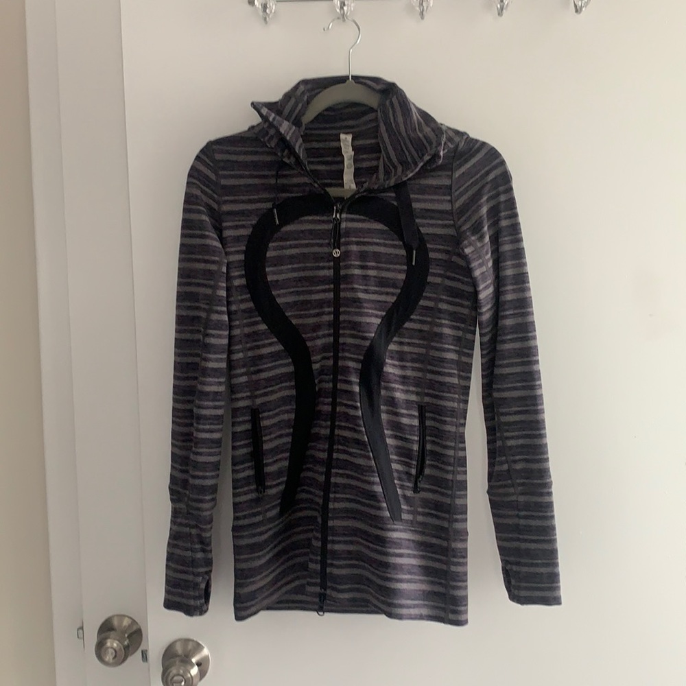 Lululemon zip up